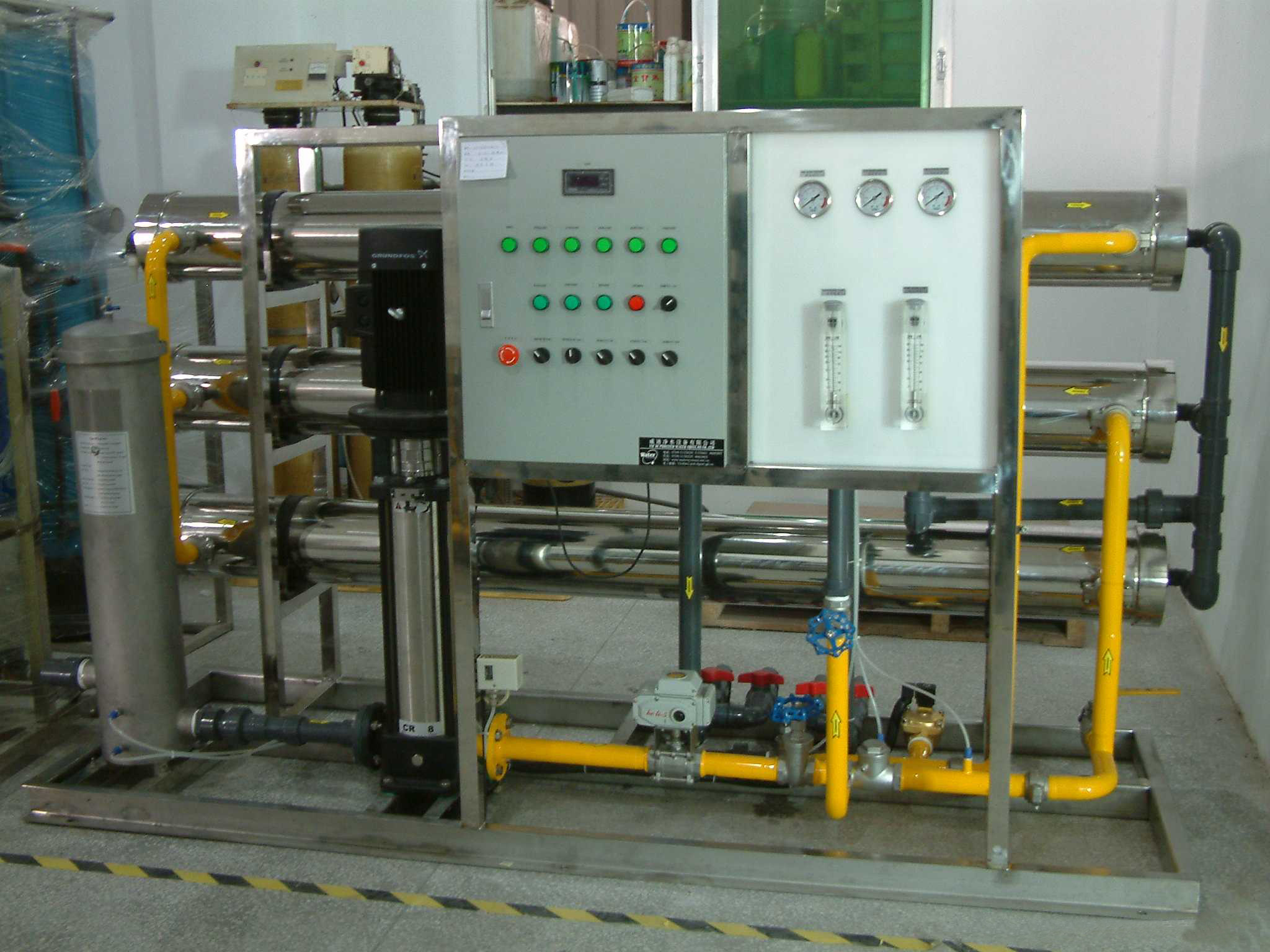 電子電路用工業(yè)超純水機(jī)，超純水儀-優(yōu)選東博實(shí)驗(yàn)室超純水機(jī)公司